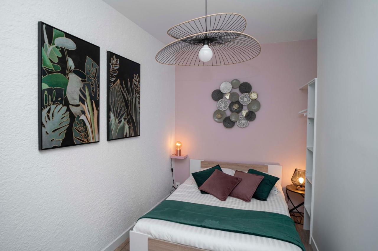 Onloc - Appart Reveil Proche Halles Avec Parking Pau Exterior foto